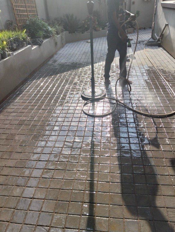 Pressure washing and restoring paving in Tzaneen